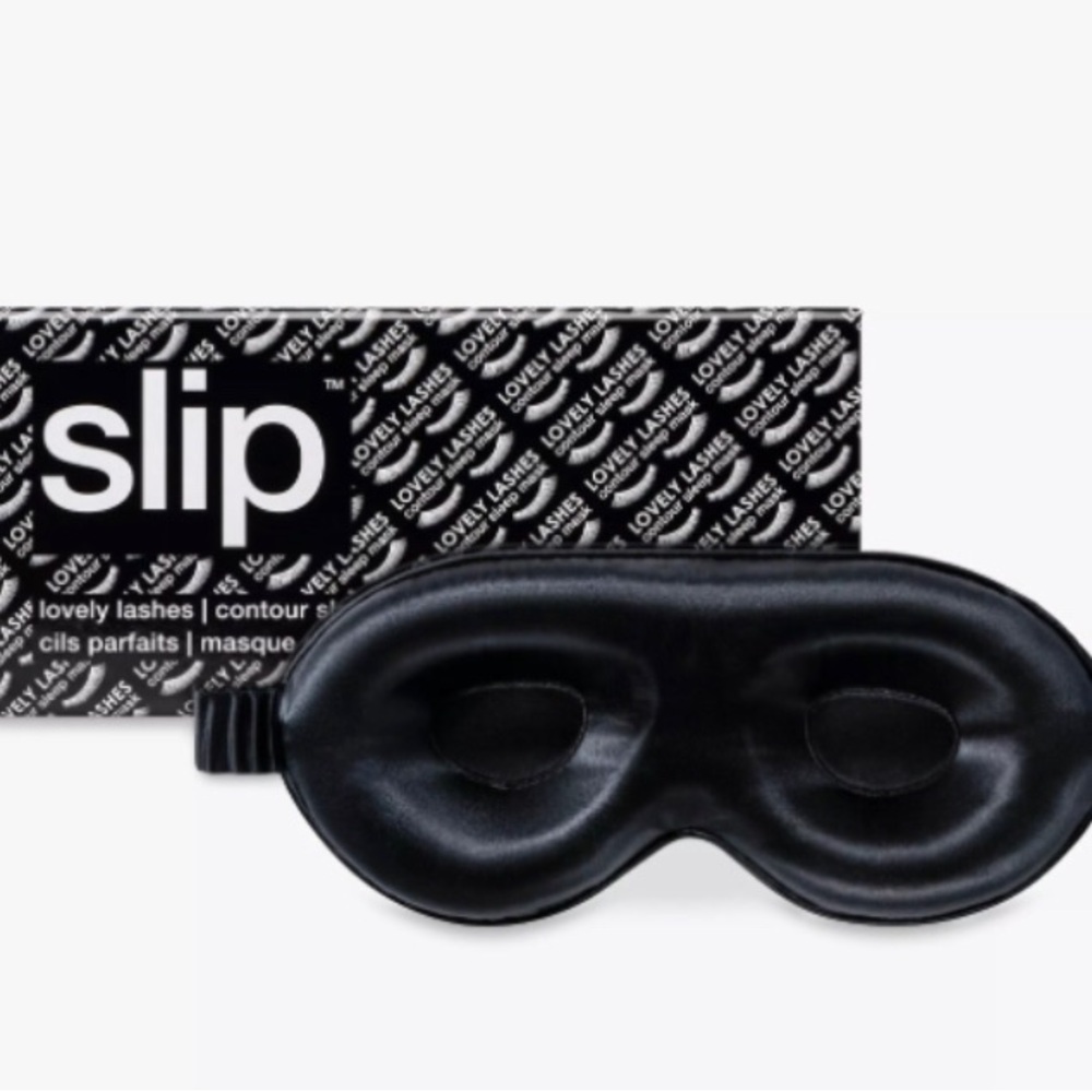 Slip lovely lashes contour sleep mask